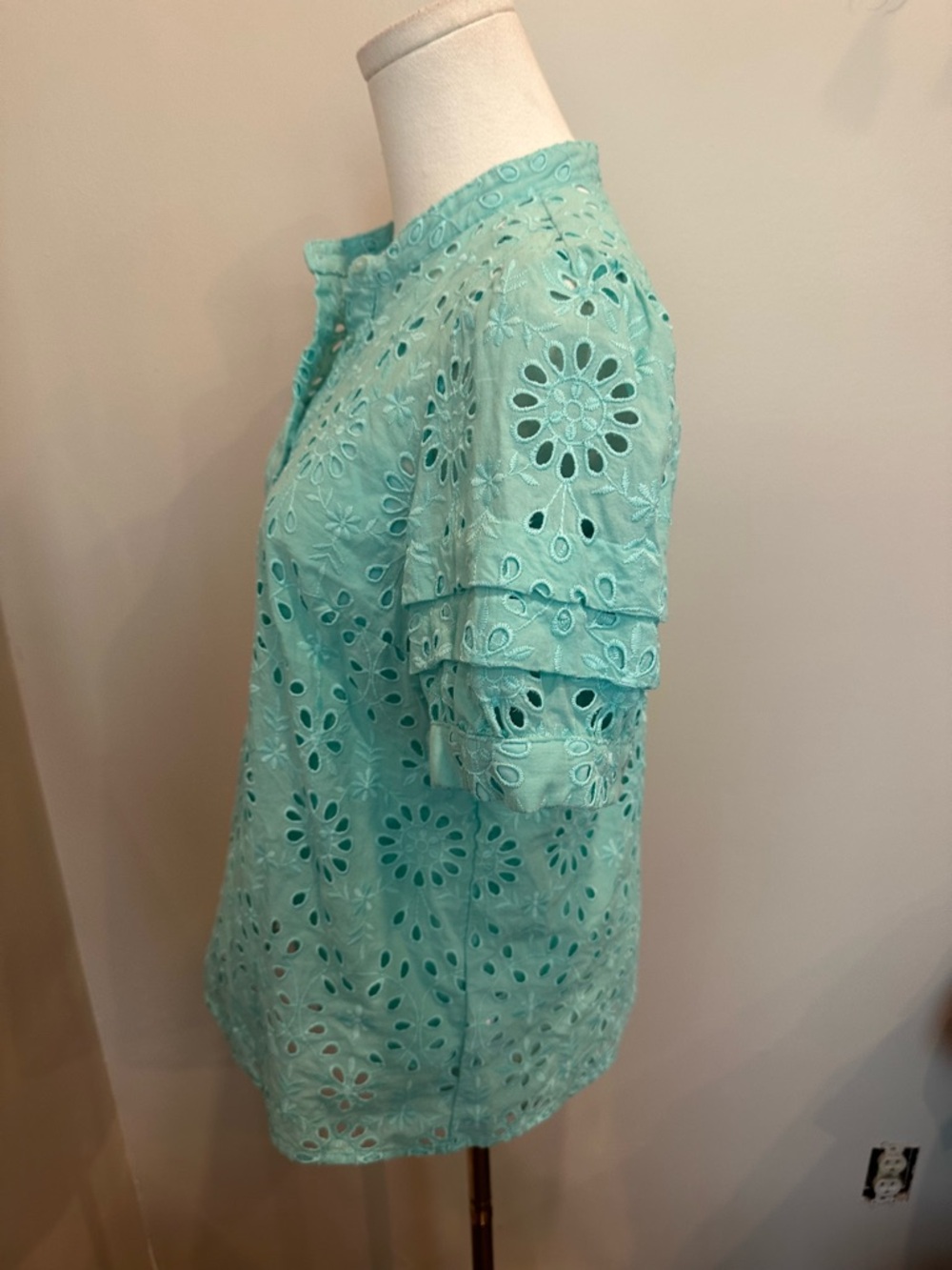 J.Crew Aqua Mint Eyelet Puff Sleeve Button Up Top S Boho Cottagecore - Picture 4 of 6